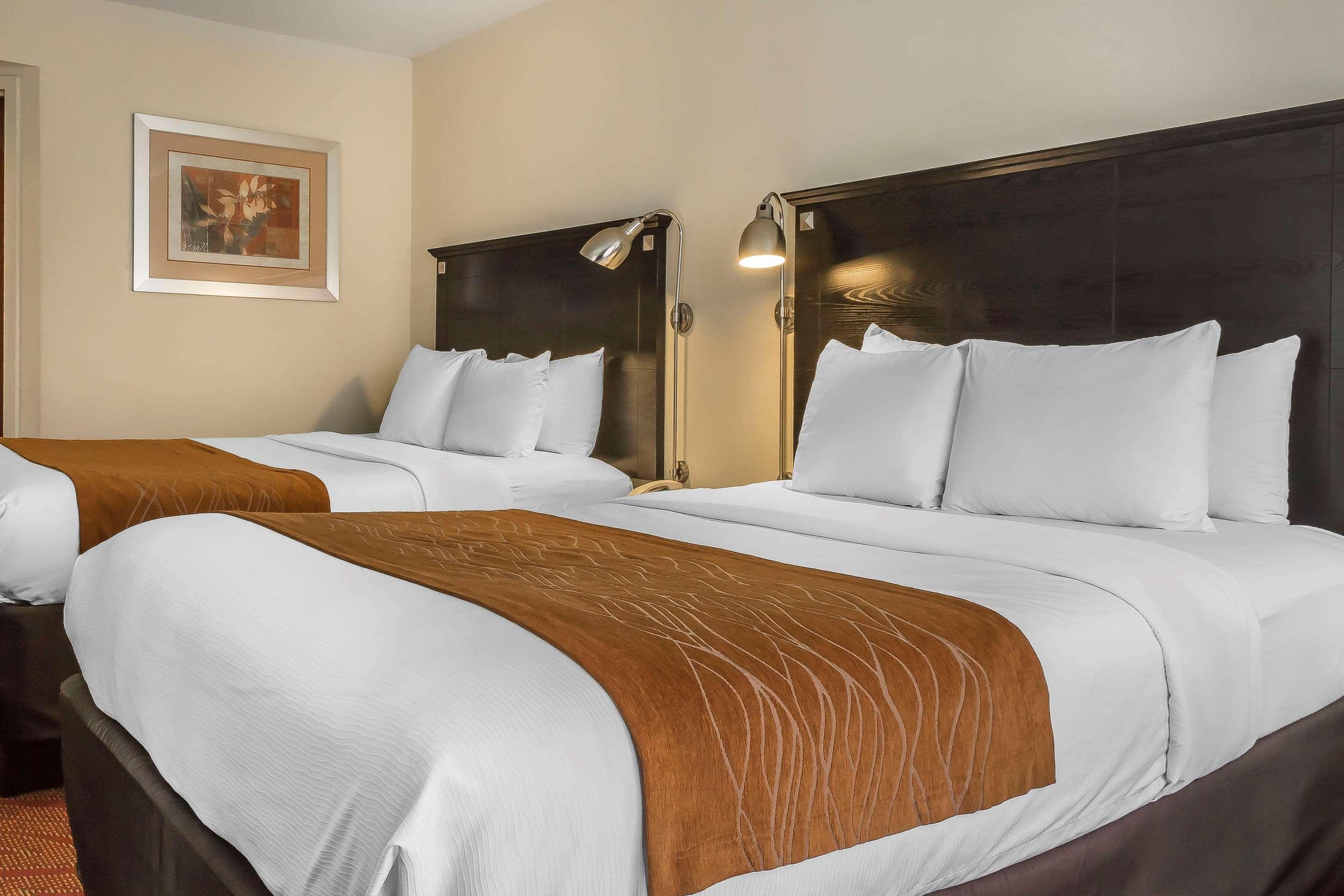 Comfort Inn & Suites Laguardia Airport Нью-Йорк Экстерьер фото