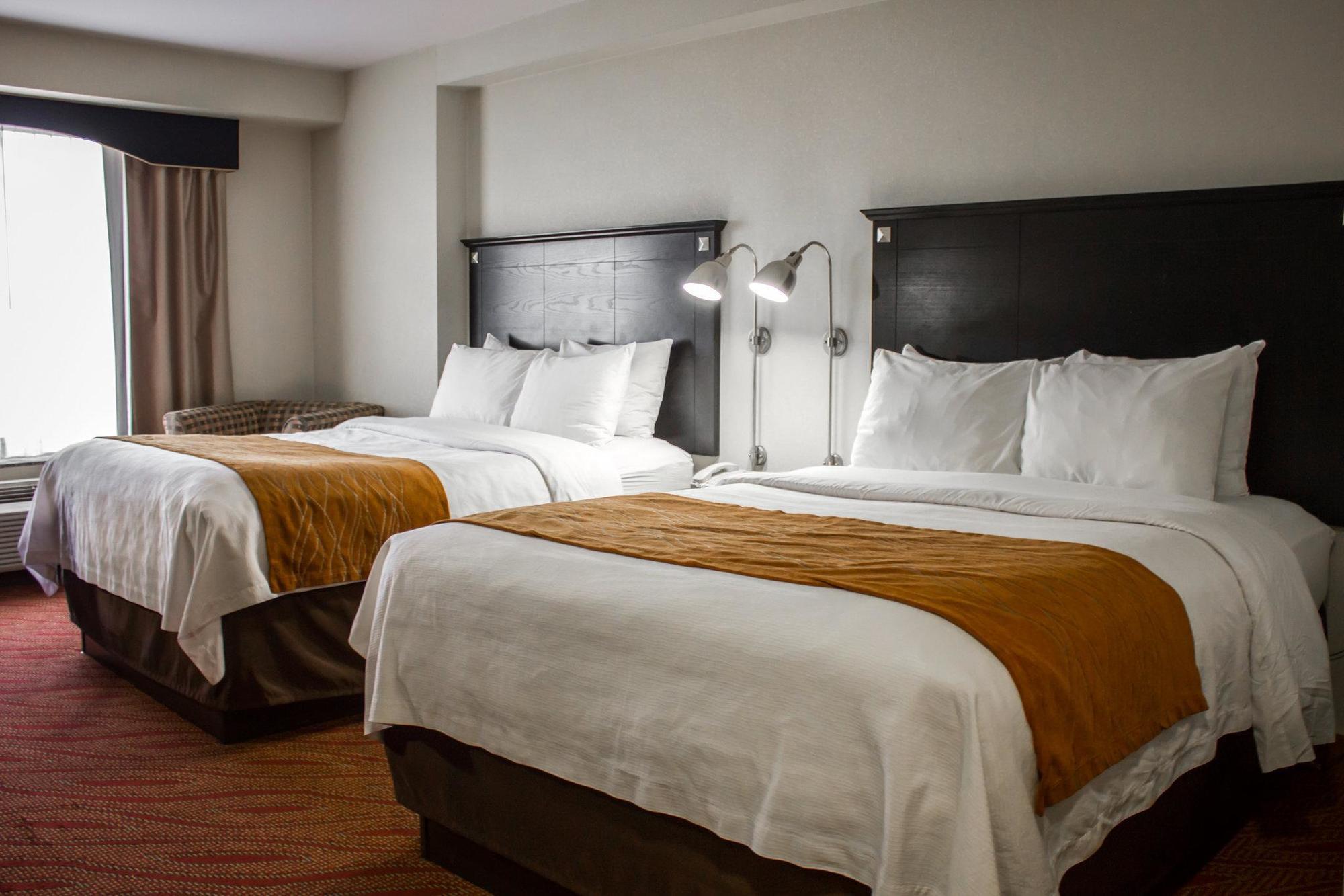 Comfort Inn & Suites Laguardia Airport Нью-Йорк Экстерьер фото